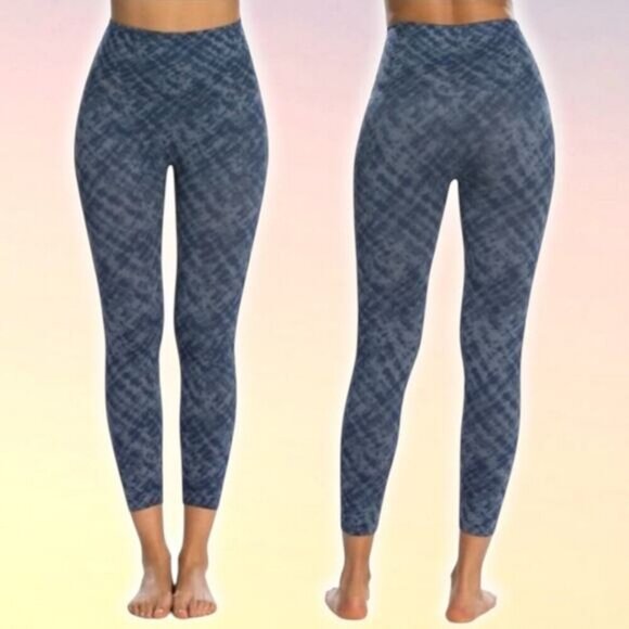 SPANX Look At Me Seamless Cropped Leggings Size Medium Indigo Watercolor - Picture 1 of 7
